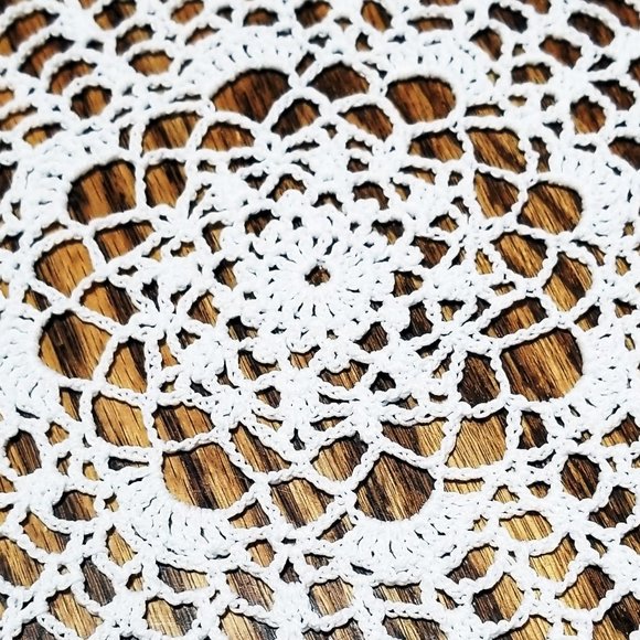 New Hand Crafted White Candy Dish 12 1/2" Doily - Picture 2 of 3